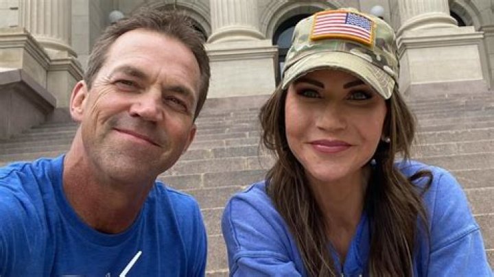 Who Is Kristi Hendriks? Meet The Elegant Wife Of Liam Hendriks!